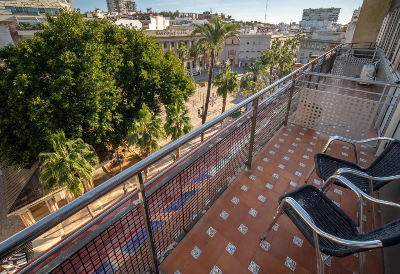 Hostal Antiguo Palacio Hotel Paris Huelva Exterior foto